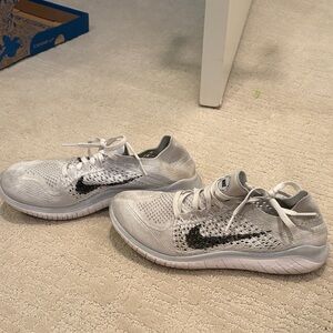 Nike Free Run Flynit